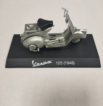 Modellino Vespa 125 Maisto 1948 Scala 1:18 Vintage Anni 2000