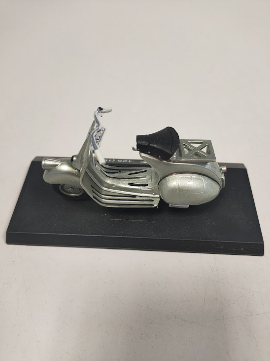 Modellino Vespa 125 Maisto 1948 Scala 1:18 Vintage Anni 2000