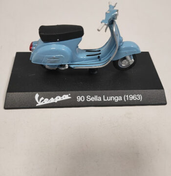Modellino Vespa 90 Sella Lunga Maisto 1963 Scala 1:18 Vintage Anni 2000