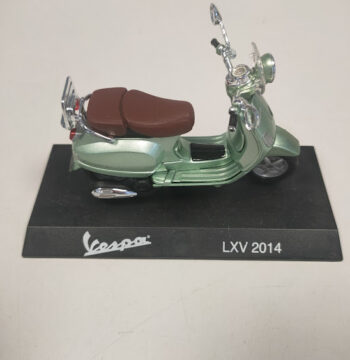 Modellino Vespa LXV Maisto 2014 Scala 1:18 Vintage Anni 2000
