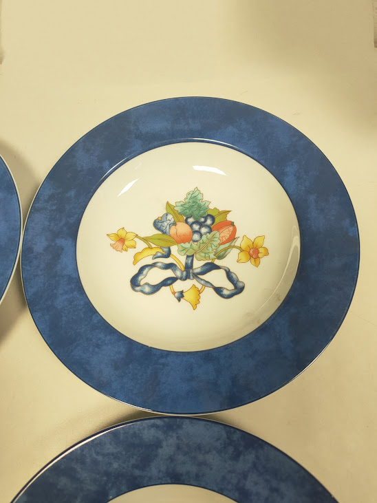 Set di 4 Piatti Fondi in Porcellana Francese Collezione "Borghese" Vintage Anni '90