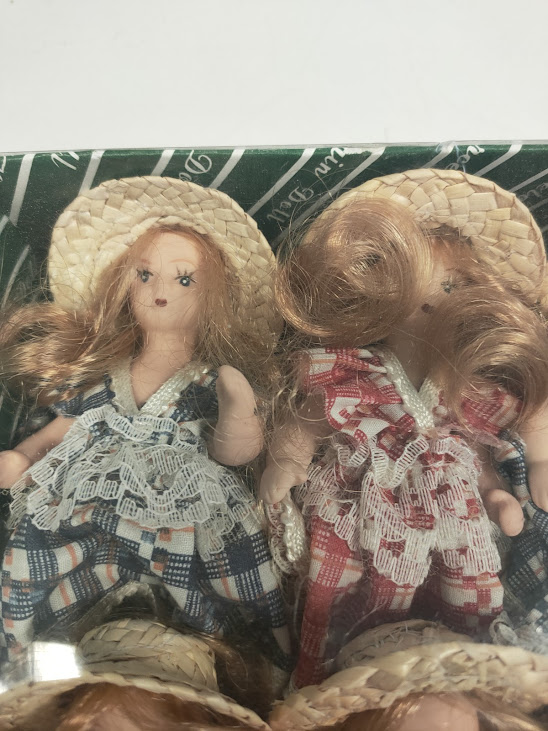 Set di 6 Bambole in Porcellana da Collezione "Porcelain Doll" Vintage Anni '90