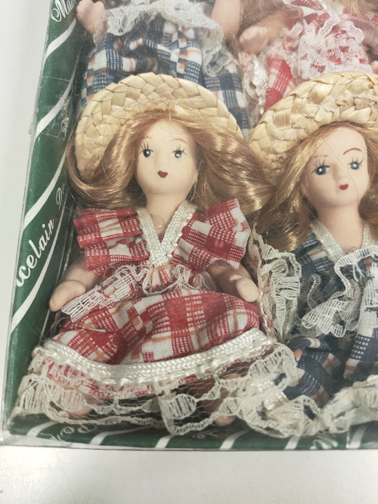 Set di 6 Bambole in Porcellana da Collezione "Porcelain Doll" Vintage Anni '90