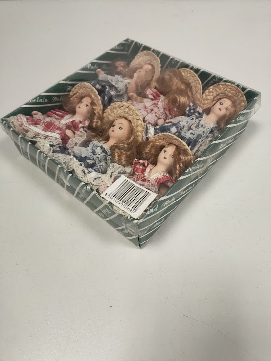 Set di 6 Bambole in Porcellana da Collezione "Porcelain Doll" Vintage Anni '90