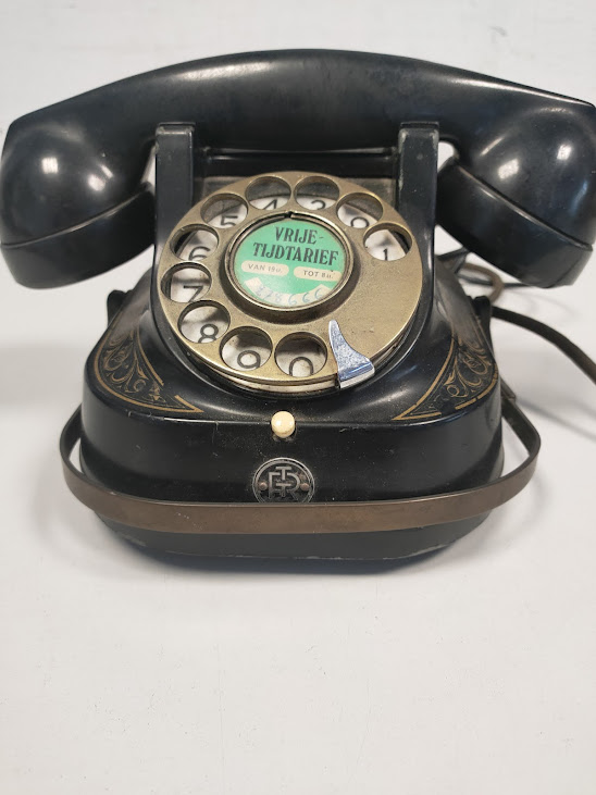 Telefono Fisso Modello RTT 56A Prodotto da Atea Vintage Anni '50