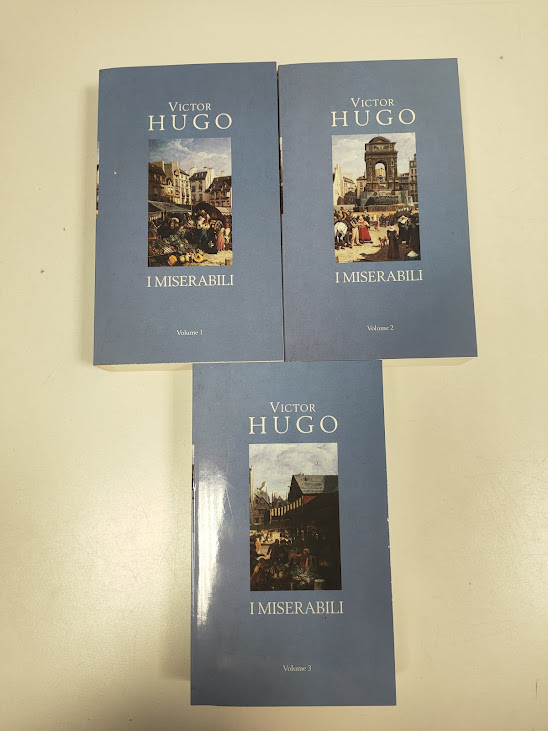 Cofanetto Libri 3 Volumi I Miserabili Victor HUGO 2002