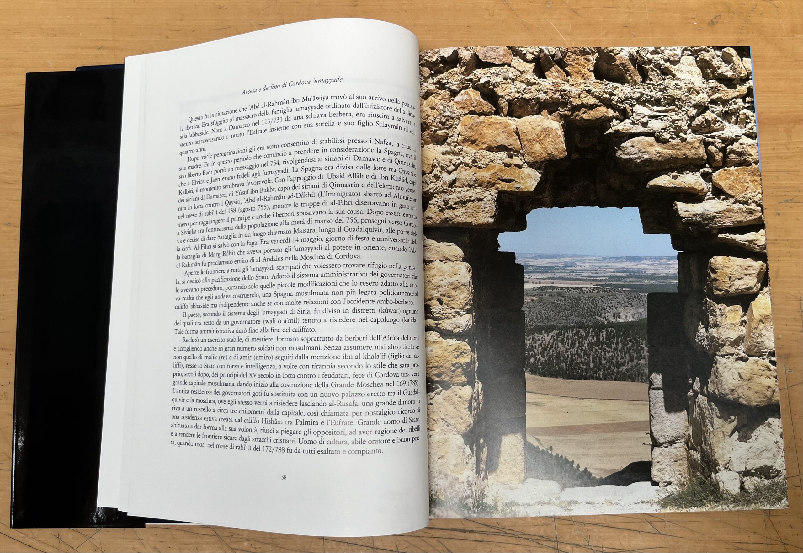 Libro "Gli Arabi in Europa" - Serie "Le Grandi Stagioni" - Edizione Jaca Book 1988