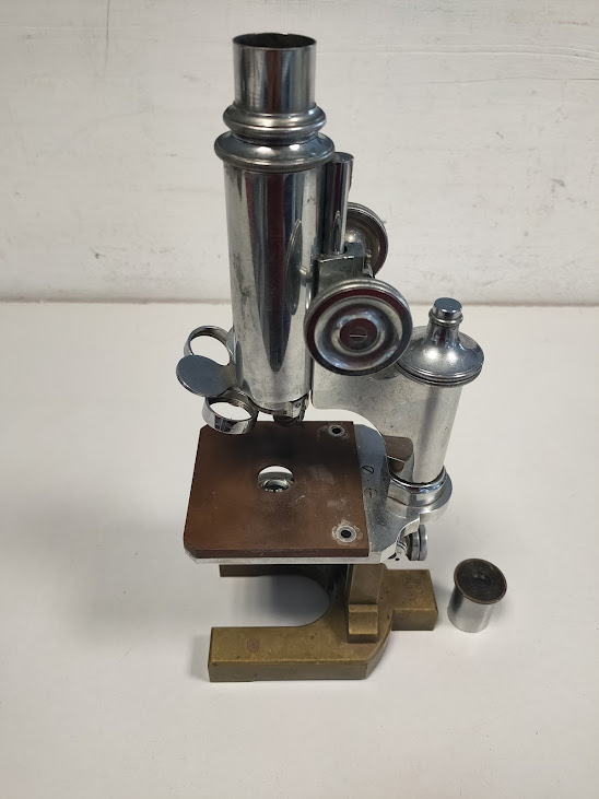Microscopio D'Epoca in Ottone e Metallo Vintage