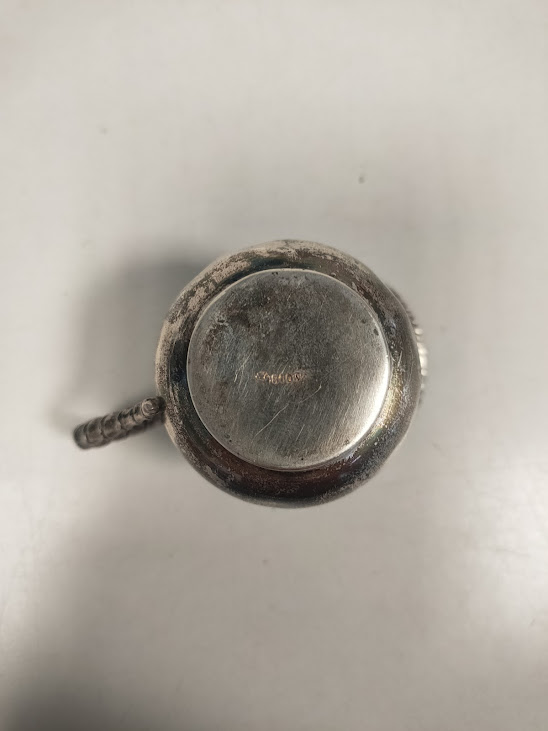 Piccola Brocca in Argento 800 con Punzonatura Vintage XX Secolo