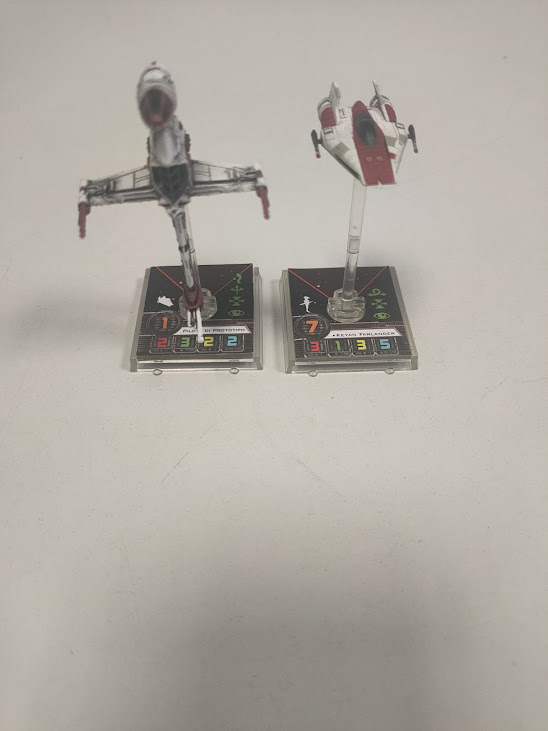 Miniature B-Wing A-Wing Star Wars X-Wing Giochi Uniti Anno 2014