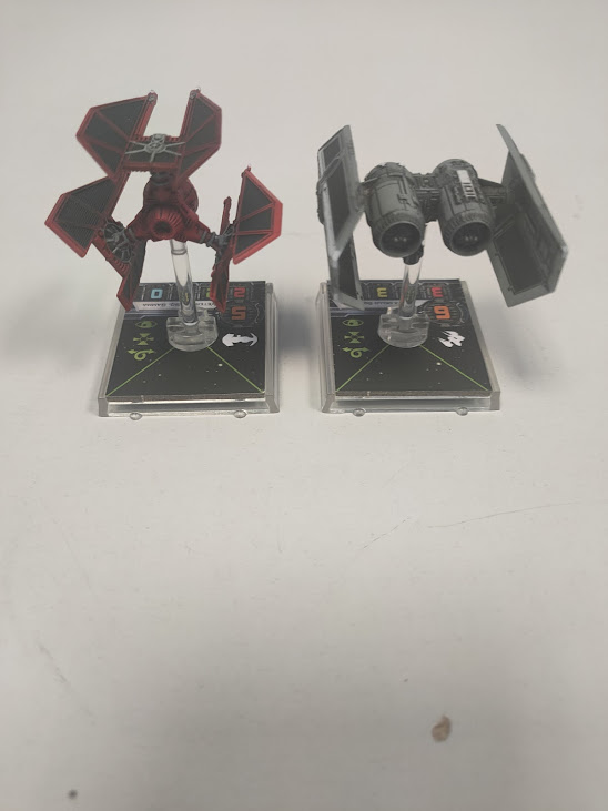 Miniature Tie Interceptor e Tie Defender Star Wars X-Wing Giochi Uniti Anno 2016