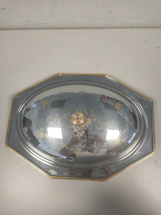 Piatto da Portata con Coperchio Realizzato in Acciaio Inossidabile Anni '80