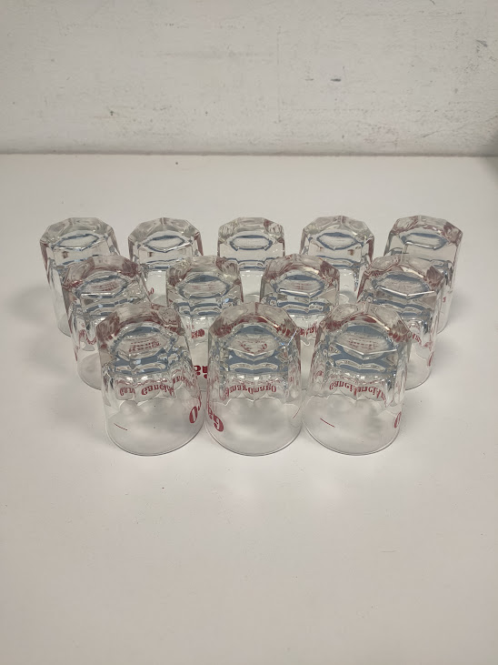 12 Bicchieri da Liquore Marchiati "Gancia Amaro" con Base Sfaccettata