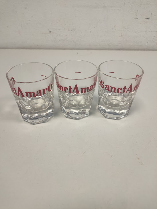12 Bicchieri da Liquore Marchiati "Gancia Amaro" con Base Sfaccettata