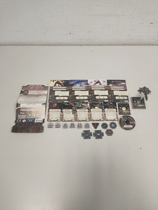Kit di Espansione per il Gioco di Miniature Star Wars: X-Wing 2015