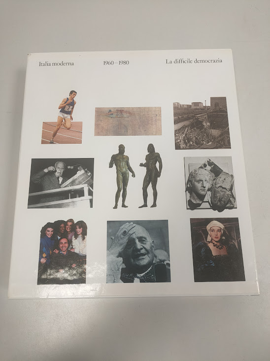 Libro La Difficile Democrazia N°4 1985