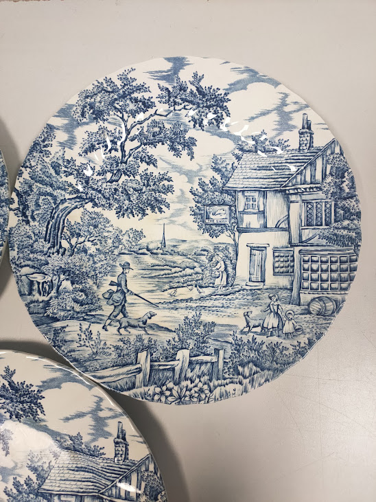 Set 3 Piatti in Ceramica Bianca e Blu con Motivo "The Hunter" Anni '80