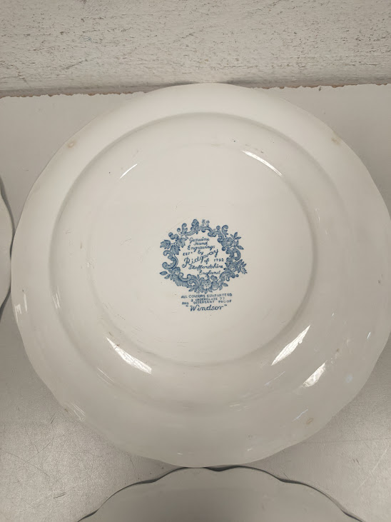 Set 4 Piatti in Ceramica Inglese Decorati con Motivo Windsor Anni '80