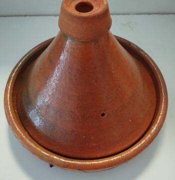tajine marocchina in terracotta