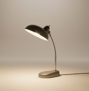 Lampada ministeriale anni 50/60  A.P. Italia