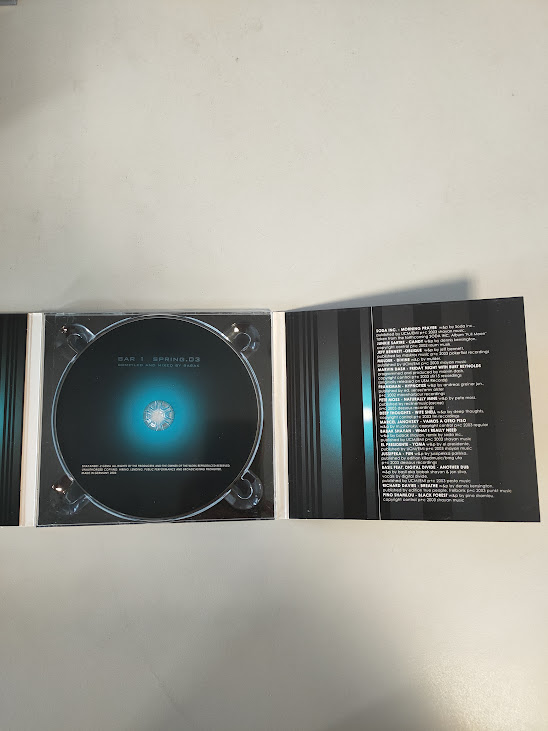 CD della Compilation Elettronica "Bar 1 Spring 03" Pubblicata nel 2003
