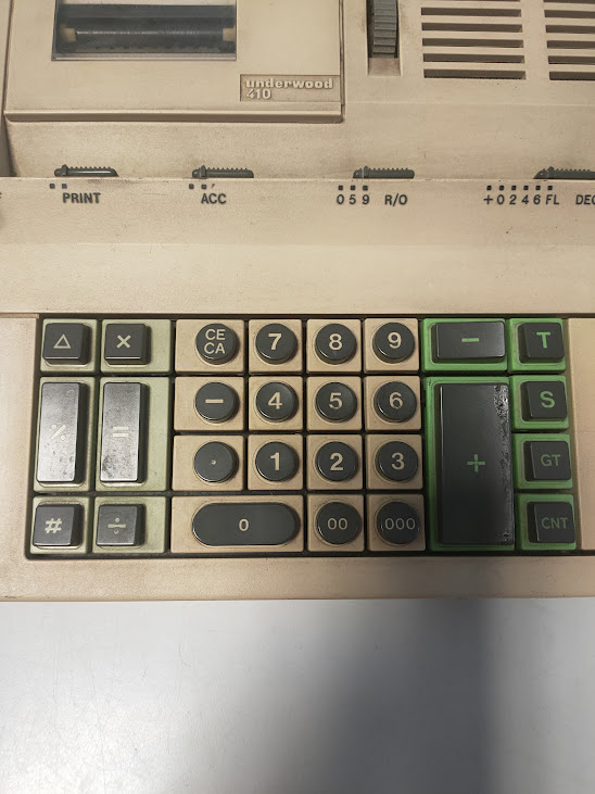 Calcolatrice Elettronica Modello Underwood 410 Vintage Anni '70