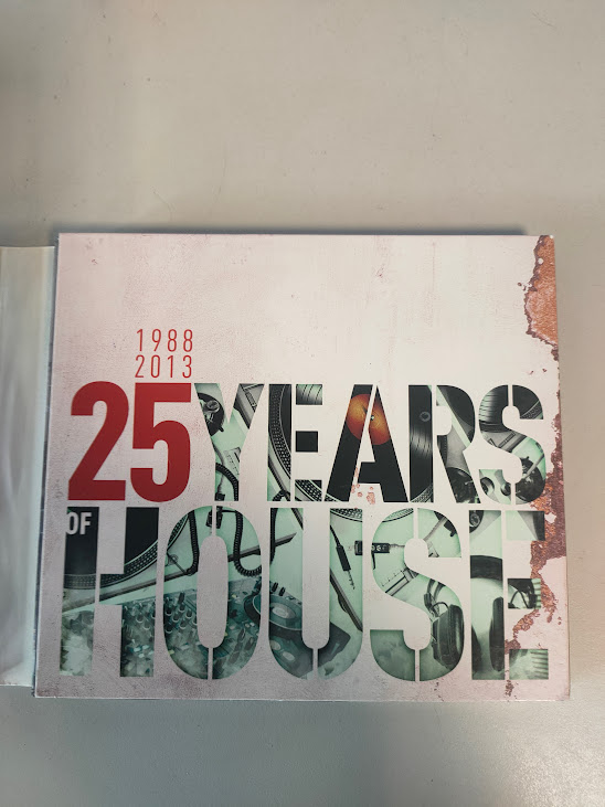 Cofanetto CD Pacha - 25 Years of House Anno 2013