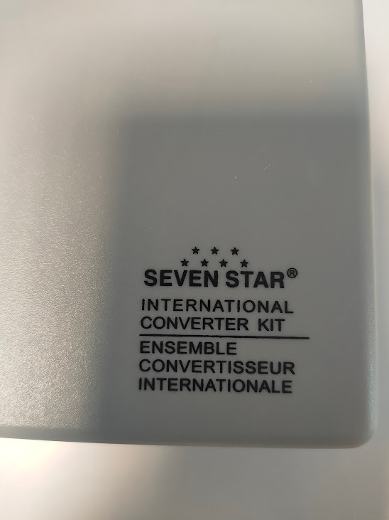 Convertitore di tensione da viaggio Seven Star World Travel Converter Kit SS1650