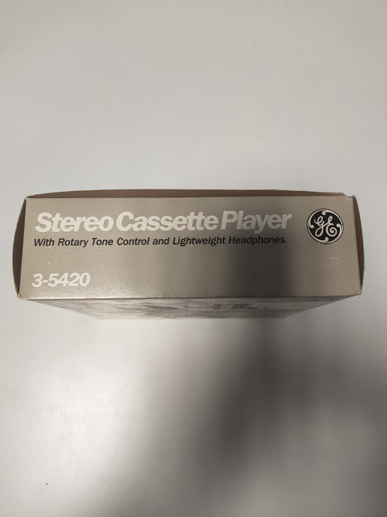 Lettore di Audiocassette Portatile General Electric Stereo Escape 3-5420 Vintage