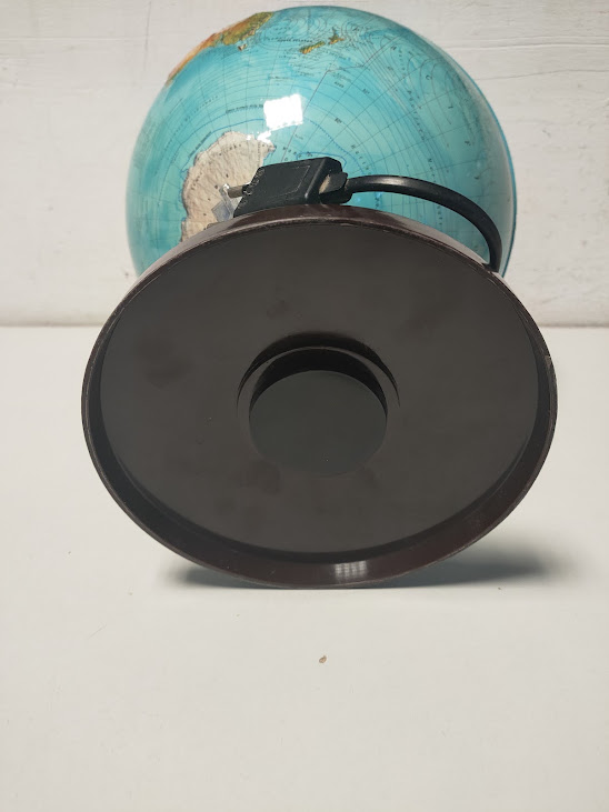 Mappamondo Luminoso con Rilievo Realizzato in Plastica da "Rico" Vintage Anni '70