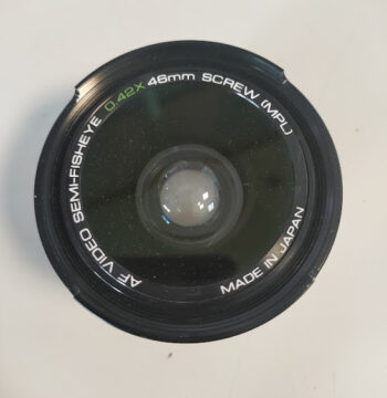 Obiettivo Aggiuntivo Semi-Fisheye 0.42x da 46mm con Attacco a Vite