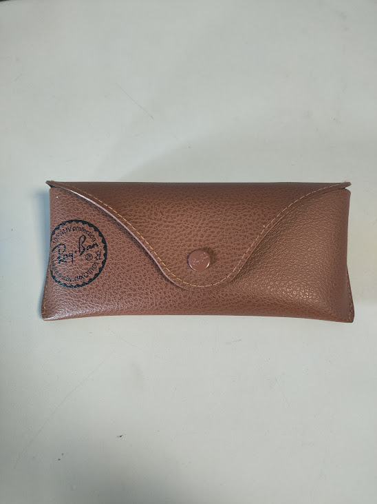Occhiali da Sole Ray-Ban RB4147 Boyfriend Anno 2010