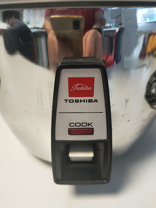 Pentola Cuociriso Elettrico Toshiba in Metallo Anni '90