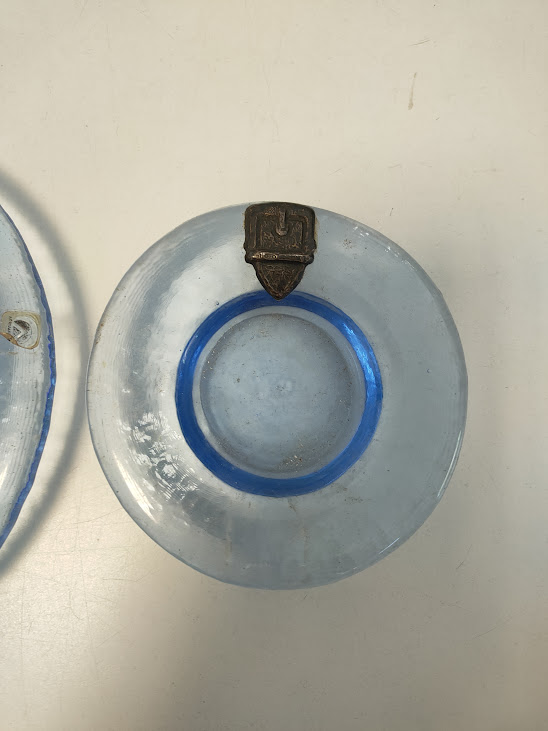 Piatti o Svuotatasche in vetro azzurro con bordo blu Vintage Anni '70