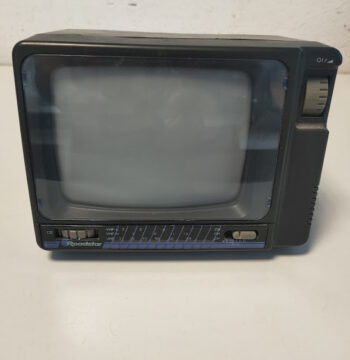 Piccolo Televisore Portatile in Bianco e Nero a Transistor Roadstar TV-400N