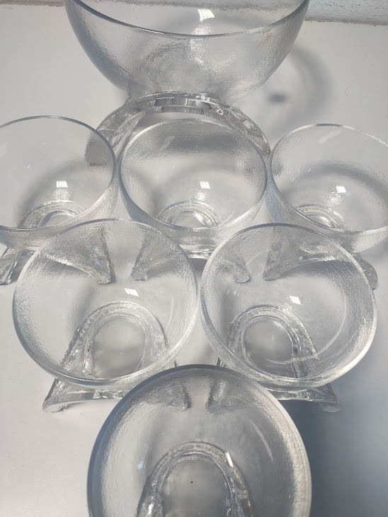 Set di 6 Ciotole più una da Portata in Cristallo Vintage Anni '70