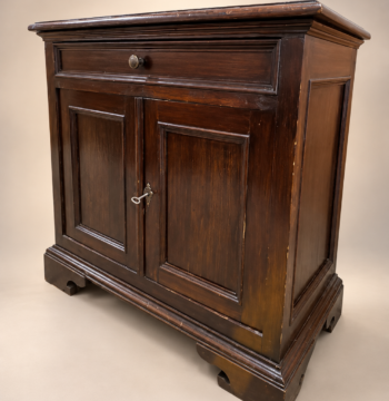 Credenza